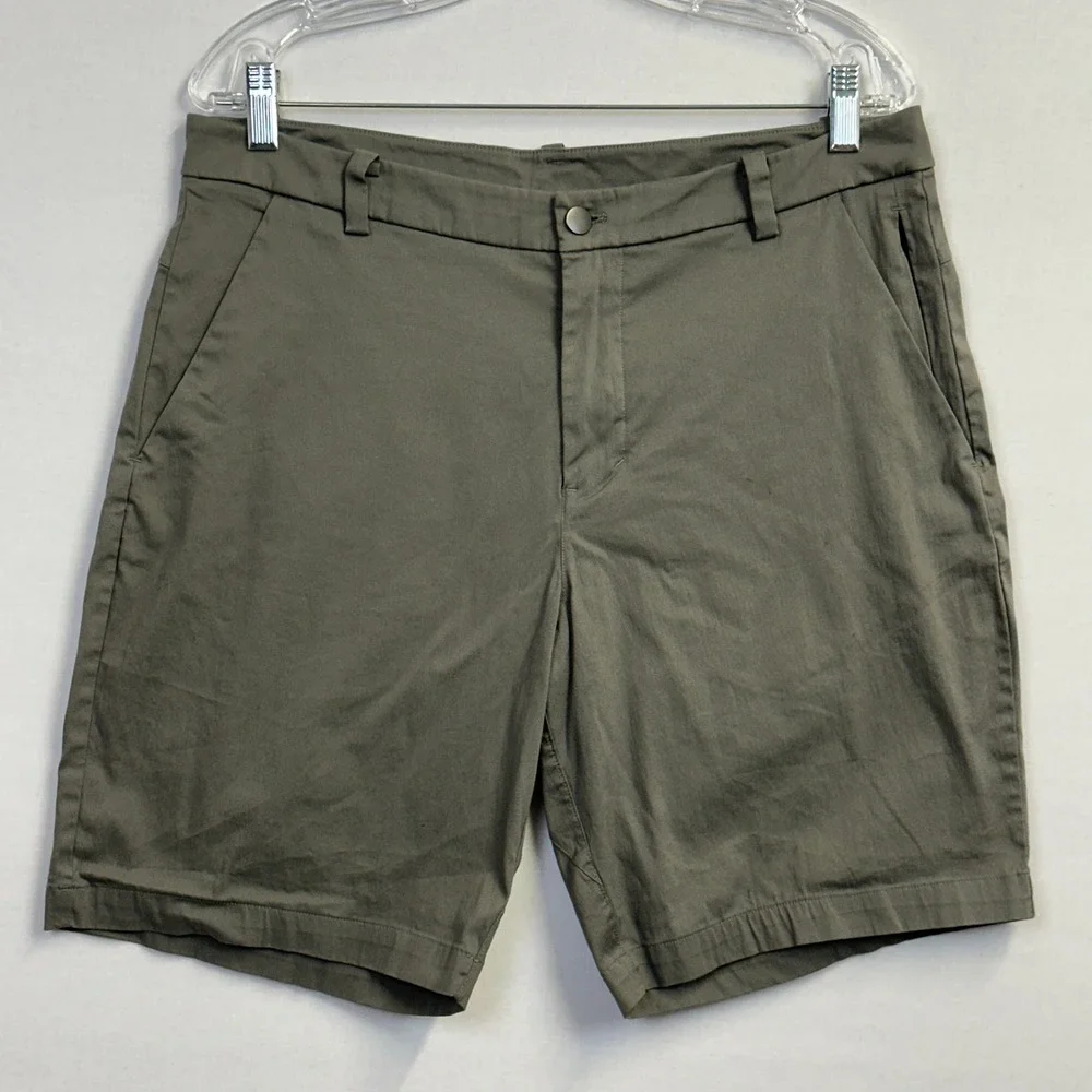 Lululemon Commission Shorts Army Green Men's Size 33